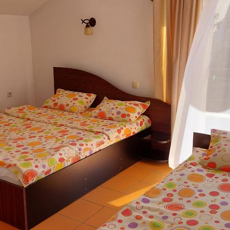Hotel Vila Leonard Costinesti Exterior foto